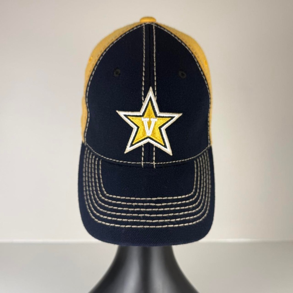 Top of the World Vanderbilt Commodores Star V Stretch Fit Hat M/L